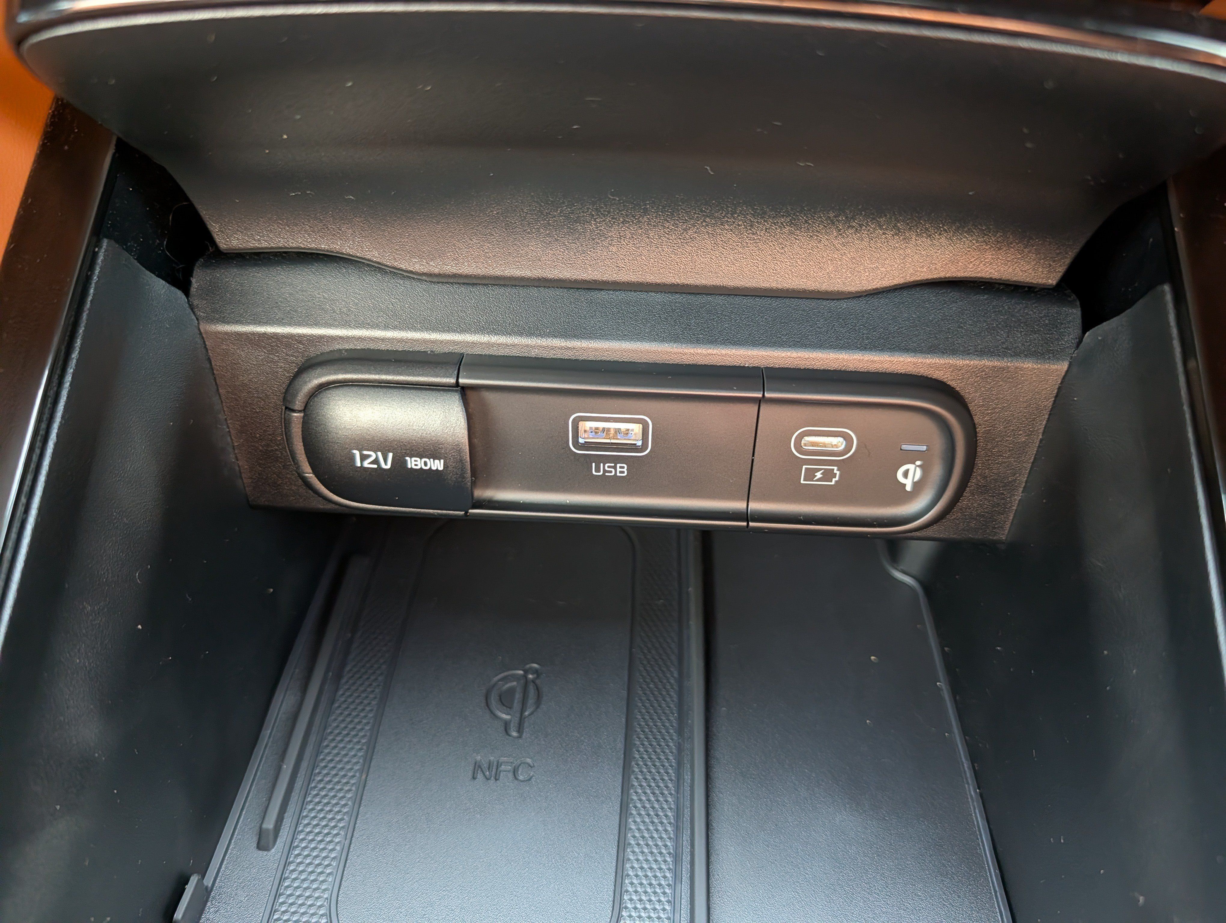 Certified 2025 Kia Telluride SX Prestige X-Pro AWD/4WD image 33