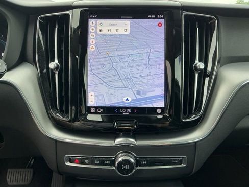Certified 2023 Volvo XC60 B5 Core FWD image 15