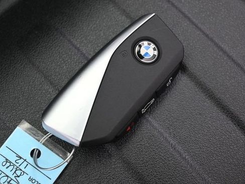 Used 2025 BMW X5 xDrive40i w/ M Sport Package AWD/4WD image 45