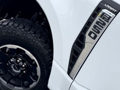 New 2026 Ford F250 Lariat w/ Tremor Off-Road Package