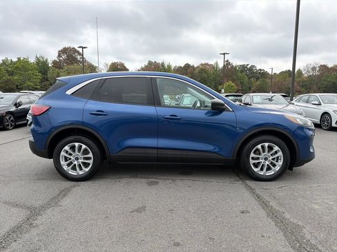 Used 2022 Ford Escape SE FWD image 6