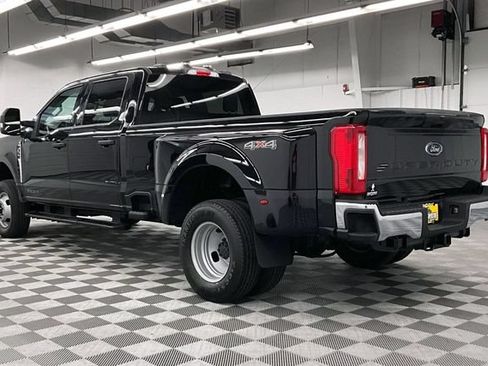 Used 2023 Ford F350 XLT AWD/4WD image 2