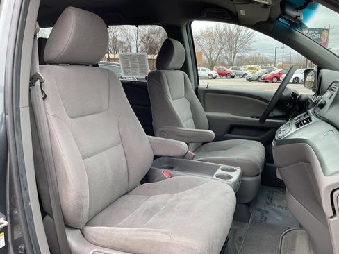 Used 2010 Honda Odyssey EX image 36
