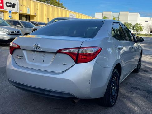 Used 2014 Toyota Corolla S Premium image 8