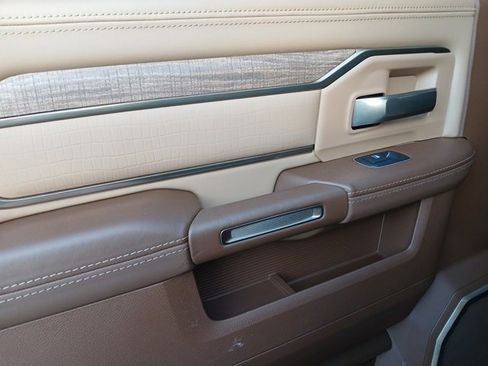 Used 2024 RAM 3500 Limited w/ Towing Technology Group image 42