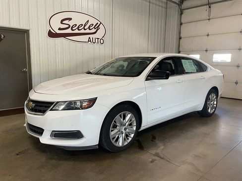 Used 2018 Chevrolet Impala LS FWD image 1