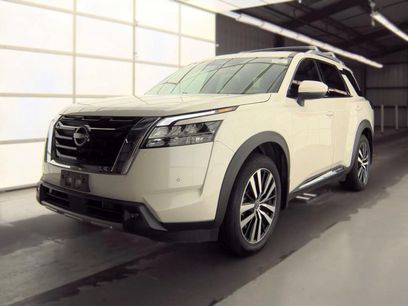 Used 2024 Nissan Pathfinder Platinum