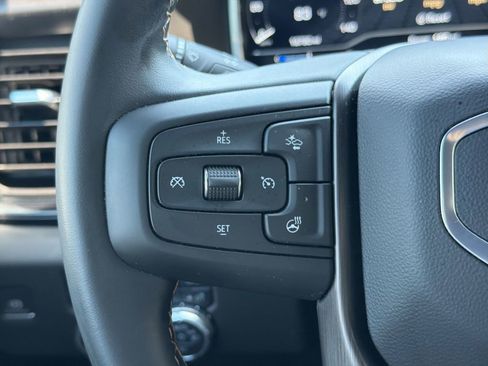 Used 2025 GMC Sierra 2500 AT4 w/ AT4 Premium Plus Package AWD/4WD image 19