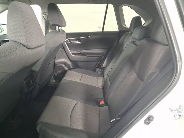 Used 2023 Toyota RAV4 AWD Hybrid image 22