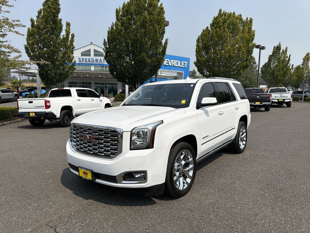 Certified 2020 GMC Yukon Denali w/ Denali Ultimate Package AWD/4WD image 5