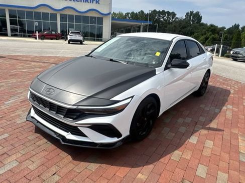 Used 2026 Hyundai Elantra Sport w/ Cargo Package FWD image 32