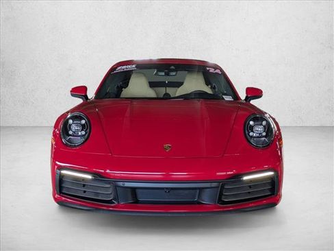 Used 2024 Porsche 911 Carrera 4 image 2