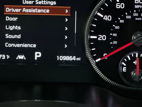 Used 2020 Kia Telluride SX w/ Towing Package FWD image 20