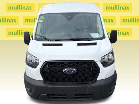 Used 2023 Ford Transit 250 Medium Roof AWD w/ Load Area Protection Package image 15
