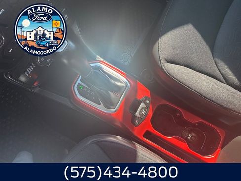 Used 2022 Jeep Renegade Trailhawk image 9