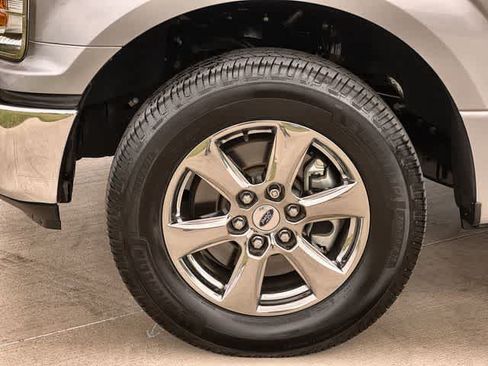Used 2020 Ford F150 XLT w/ Equipment Group 302A Luxury RWD image 9
