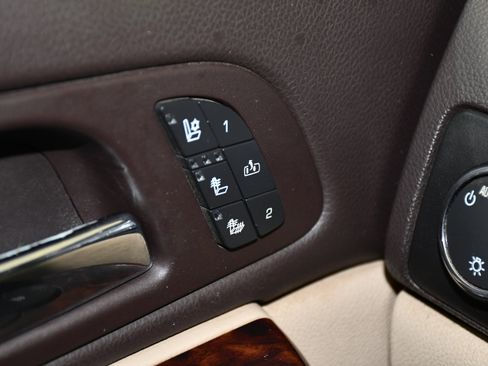 Used 2012 GMC Yukon Denali AWD/4WD image 34