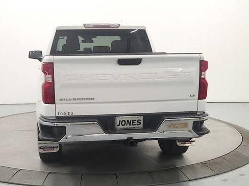Used 2023 Chevrolet Silverado 1500 LT AWD/4WD image 7