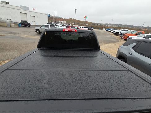 Used 2018 Chevrolet Silverado 1500 LT w/ All Star Edition image 6