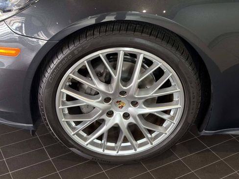 Used 2020 Porsche Panamera 4S AWD/4WD image 12