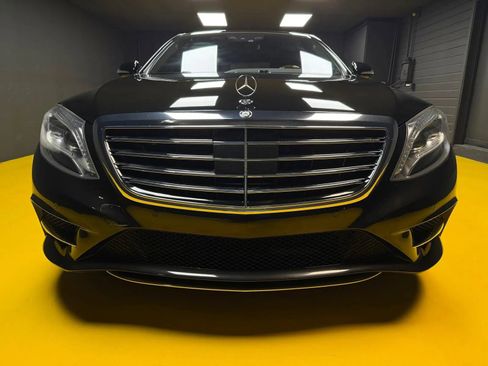 Used 2017 Mercedes-Benz S 550 4MATIC Sedan image 2