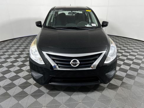 Used 2016 Nissan Versa S Plus FWD image 2