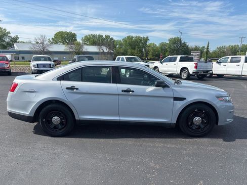 Used 2019 Ford Taurus Police Interceptor AWD image 2