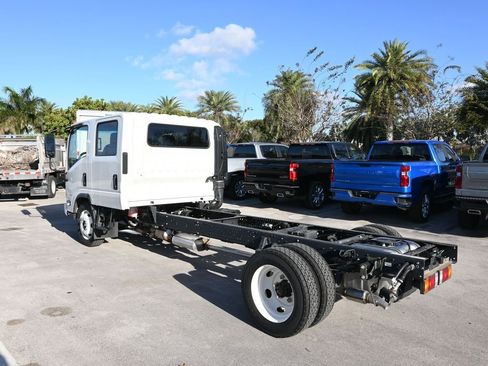 New 2025 Chevrolet Low Cab Forward RWD image 4