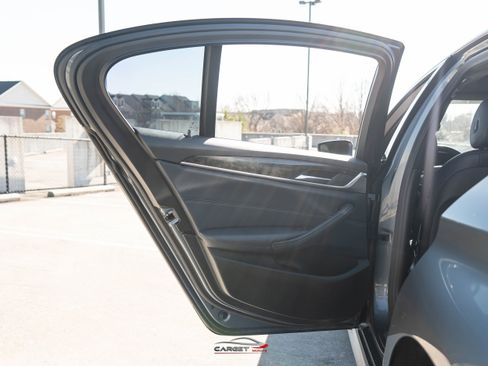 Used 2019 BMW 540i w/ M Sport Package RWD image 45