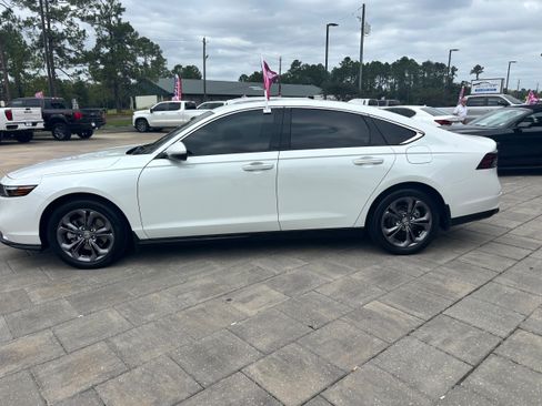 Used 2024 Honda Accord EX-L image 8