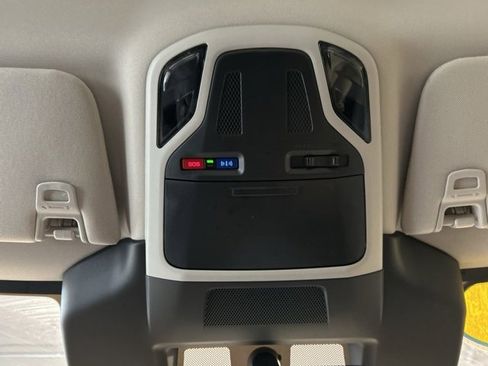 Used 2025 Subaru Legacy Premium image 19