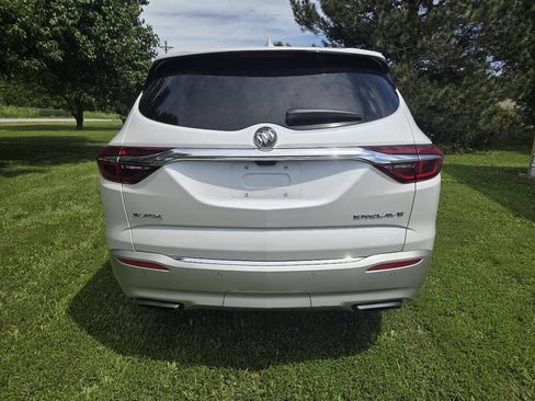 Used 2018 Buick Enclave Avenir FWD image 8