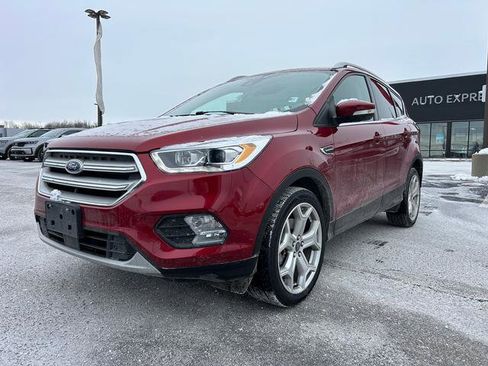 Used 2019 Ford Escape Titanium image 7