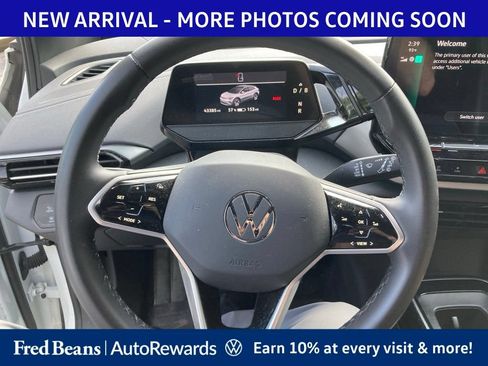 Used 2023 Volkswagen ID.4 Pro S AWD/4WD image 11