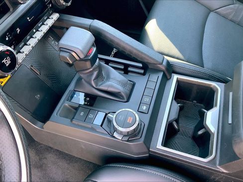 Used 2025 Toyota Tacoma TRD Sport w/ TRD Sport Premium Package image 17