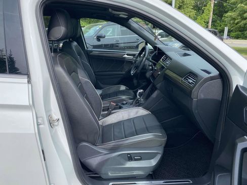 Certified 2023 Volkswagen Tiguan SEL R-Line AWD/4WD image 33