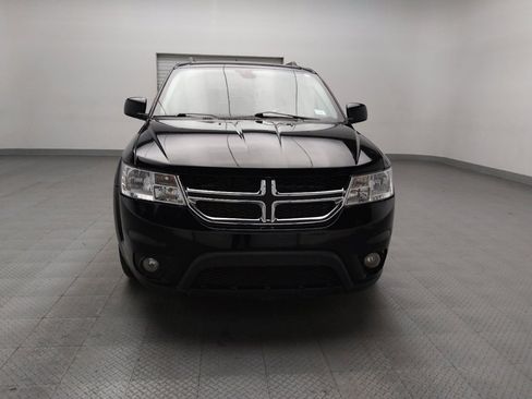 Used 2019 Dodge Journey SE image 14