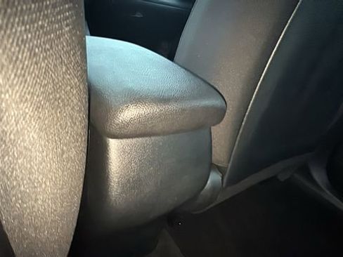 Used 2024 Kia Forte LXS image 25