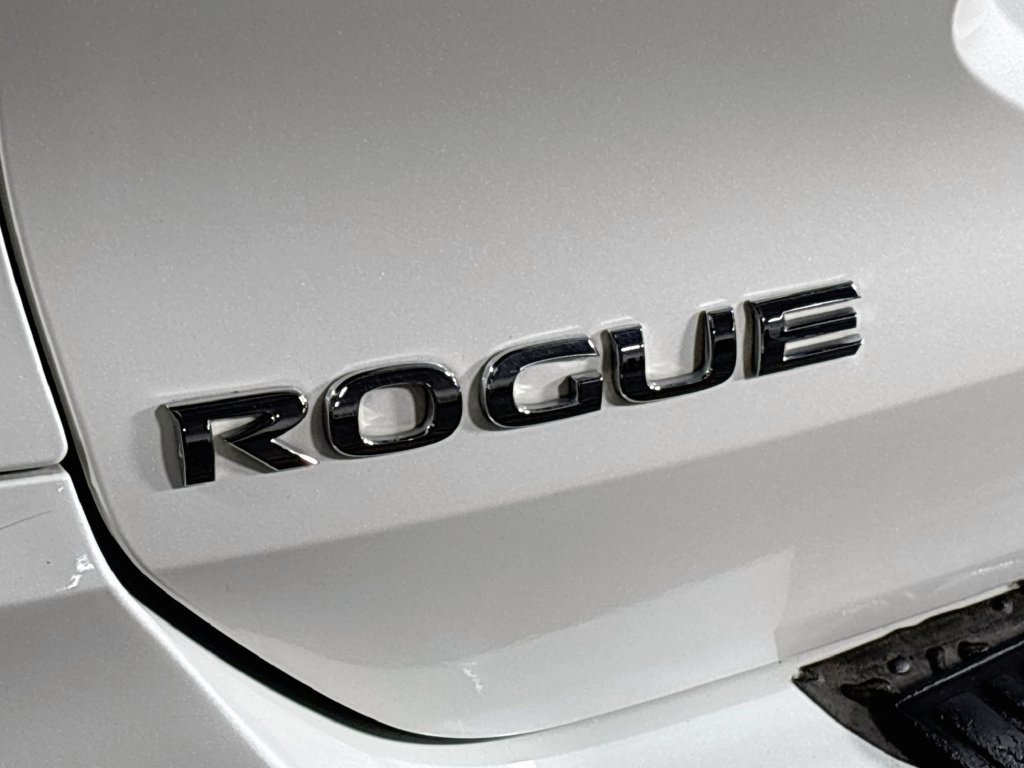 Used 2019 Nissan Rogue SL w/ Premium Package AWD/4WD image 25