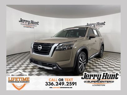 Used 2024 Nissan Pathfinder Platinum w/ Cargo Package