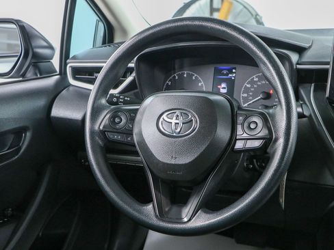 Used 2023 Toyota Corolla LE FWD image 12