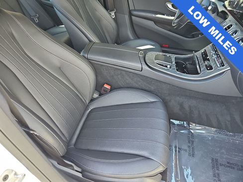 Used 2022 Mercedes-Benz E 350 Sedan w/ Driver Assistance Package image 18