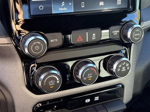 New 2026 RAM 2500 Tradesman w/ Chrome Appearance Group image 31