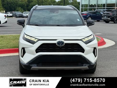 Used 2022 Toyota RAV4 XSE AWD/4WD image 2
