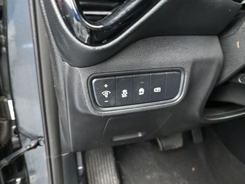 Used 2023 Kia Soul GT-Line FWD image 16