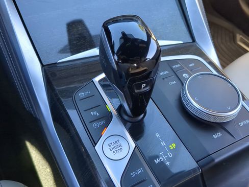 Used 2023 BMW 430i xDrive Convertible w/ M Sport Package image 29