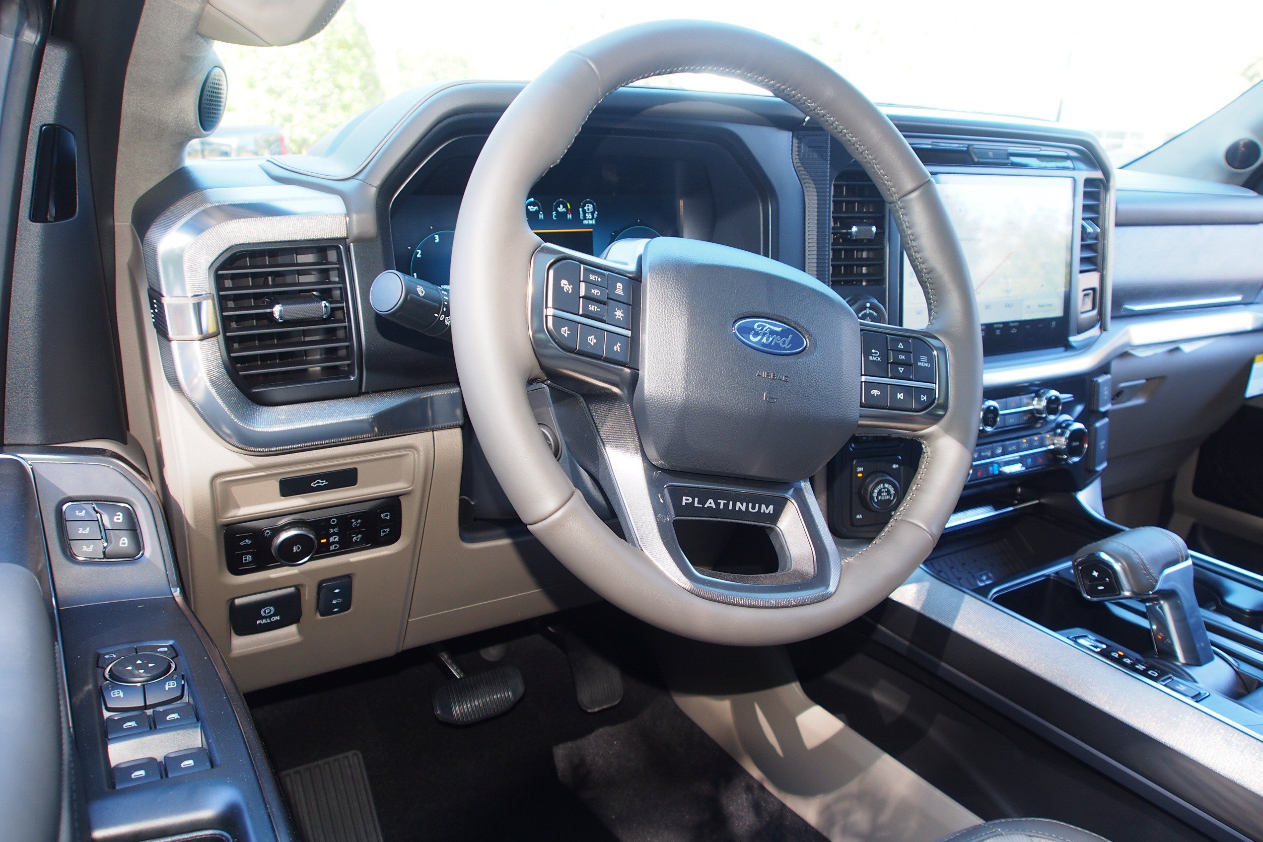 New 2026 Ford F150 Platinum w/ Equipment Group 703A Plus AWD/4WD image 14