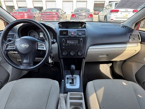Used 2013 Subaru Crosstrek 2.0i Premium AWD/4WD image 3