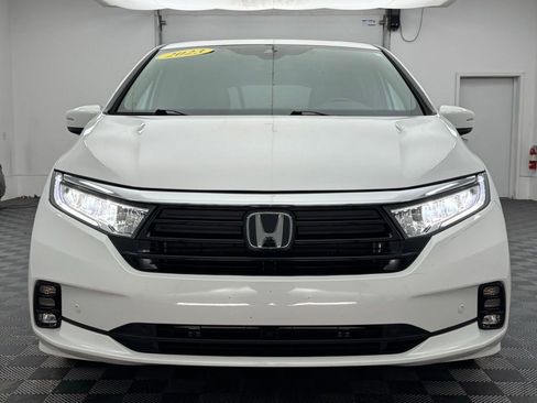 Used 2023 Honda Odyssey Elite image 13