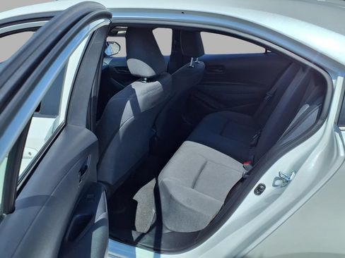 Used 2025 Toyota Corolla LE FWD image 25